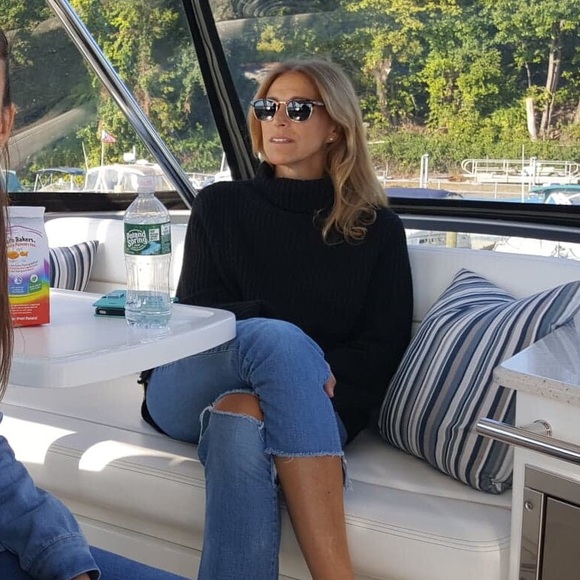 Meet your Posher, Lynn - Picture 2 of 8